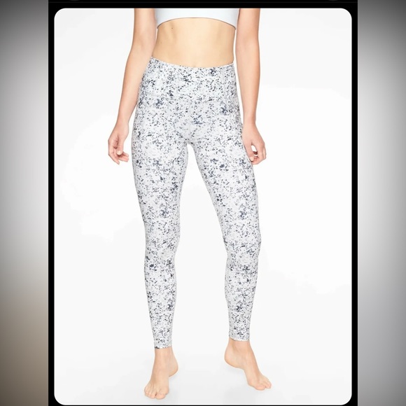 Athleta Pants - ATHLETA Sandstone Stash Pocket Salutation Tight Powervita, Size S